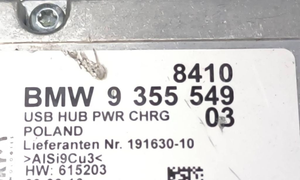 BMW 5 G30 G31 2018 Diesel USB control unit 9355549 