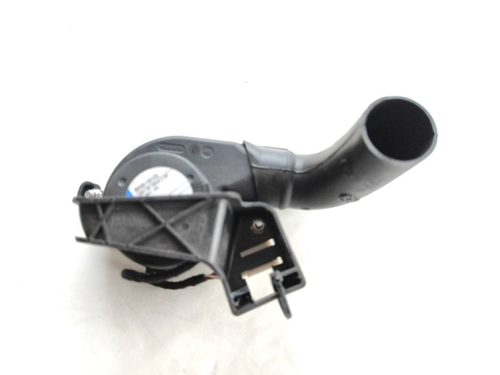 Mercedes-Benz C W204 2012 engine control unit module fan A2048300808 