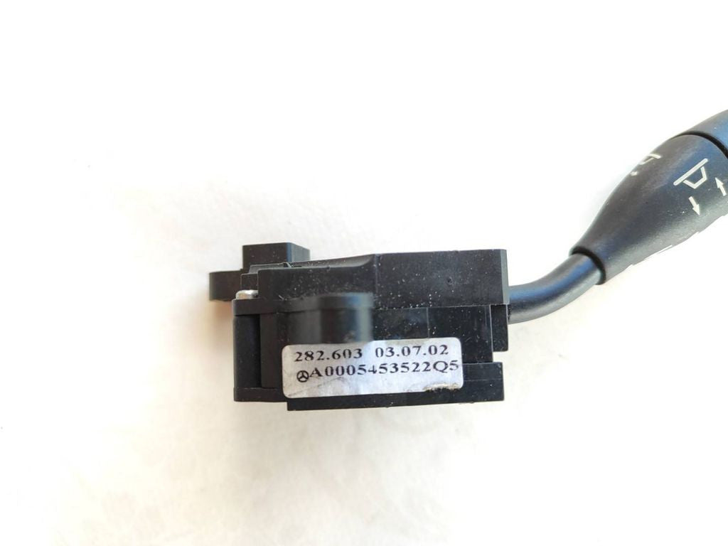 Mercedes-Benz CLK A209 C209 2003 Steering wheel adjustment handle A0005453522  