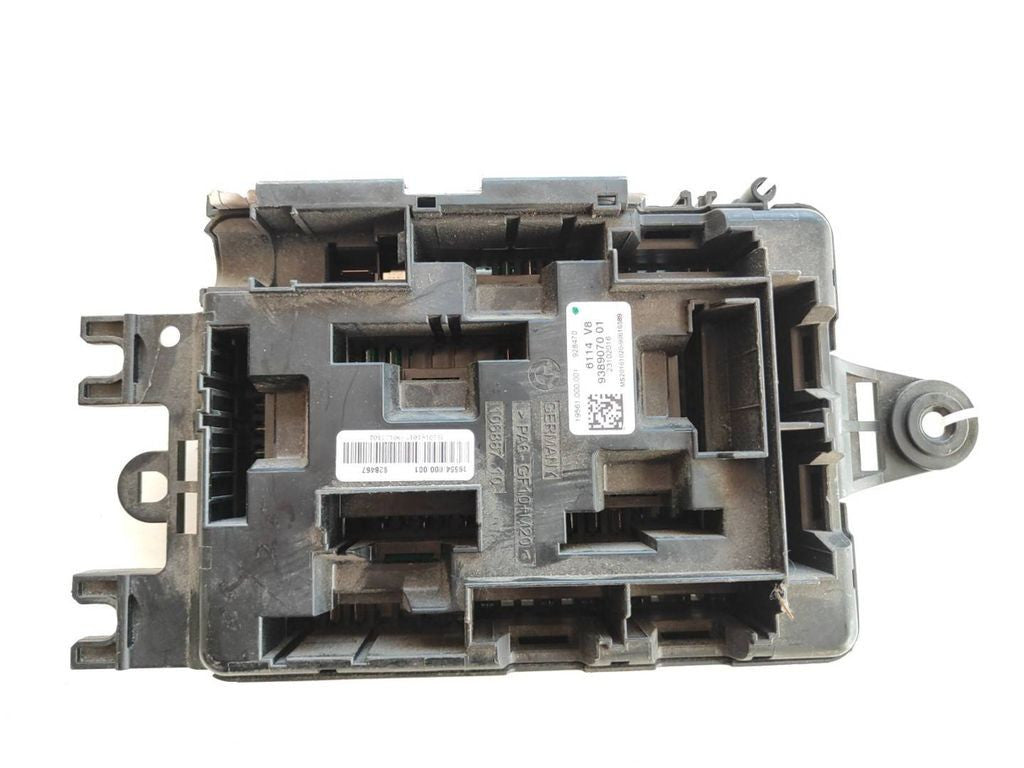 BMW 4 F36 Gran coupe 2018 Fuse module 9389070 