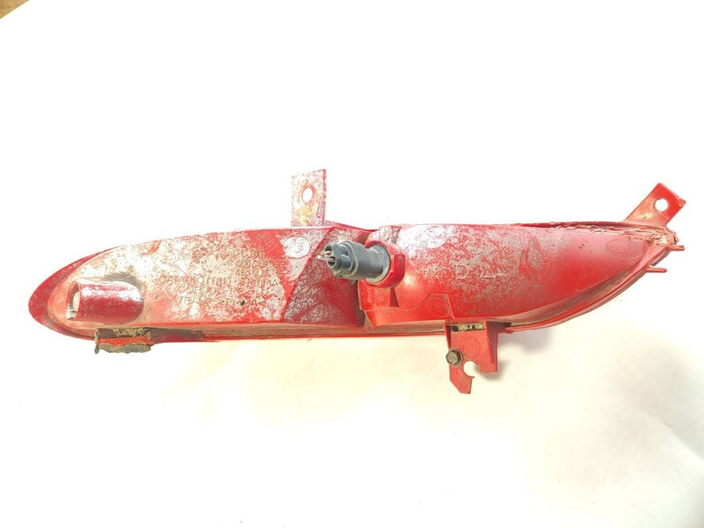 Alfa Romeo GT 2005 rear right fog light 461419999 