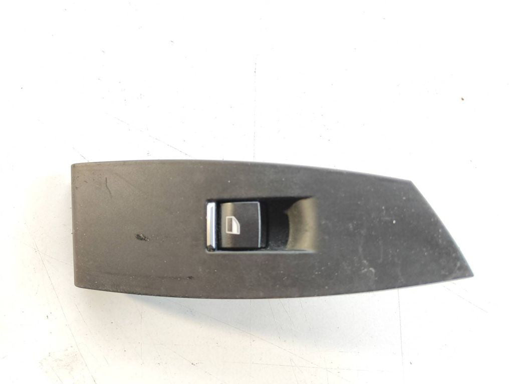 BMW 5 F10 F11 2015 RHD Electric window control switch 9241949
