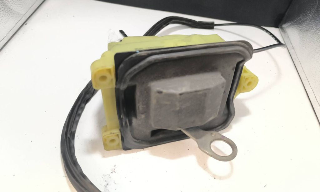 Mercedes-Benz C W204 2010 gear selector shifter A2042675724 