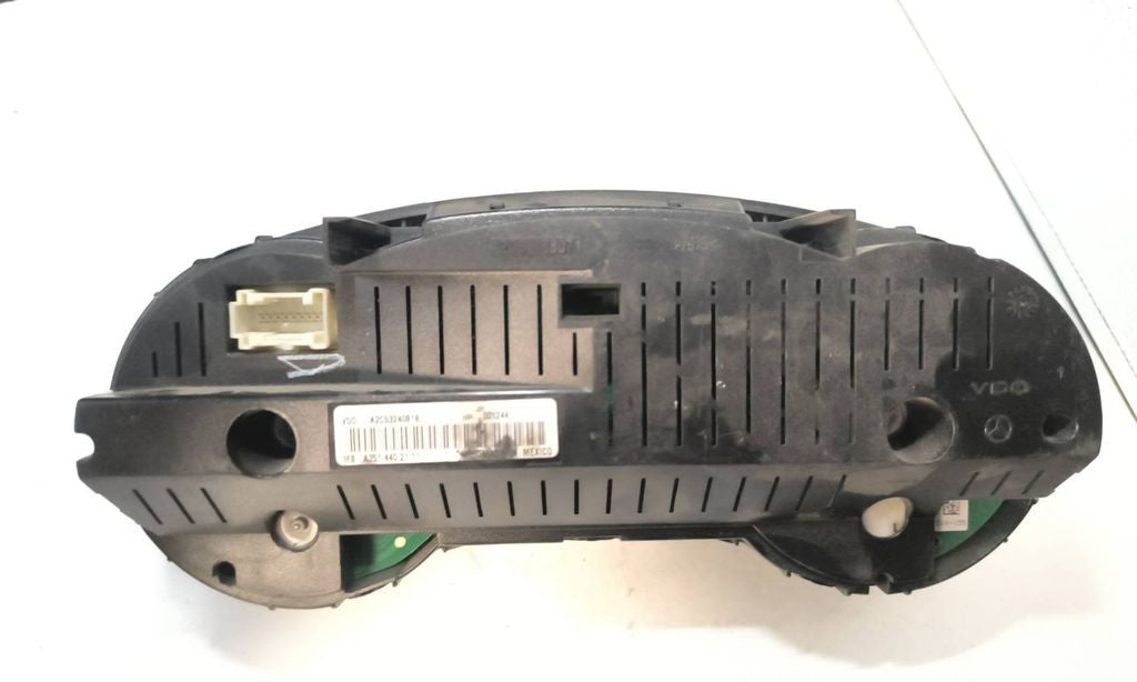 Mercedes-Benz ML W164 2007 speedometer instrument cluster A2514402111 
