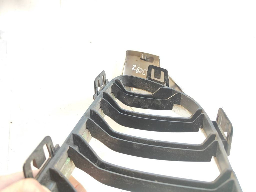 BMW 4 F32 F33 2015 Front right grill 7294818 