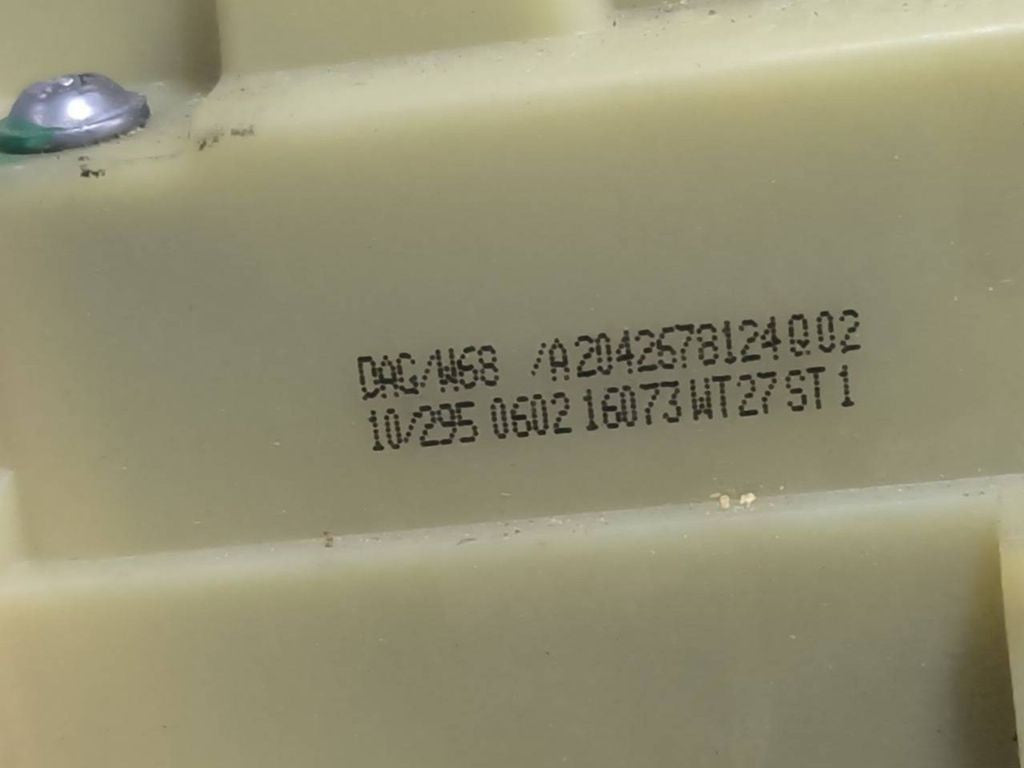 Mercedes-Benz E W212 2013 gear selector shifter A2042678124 