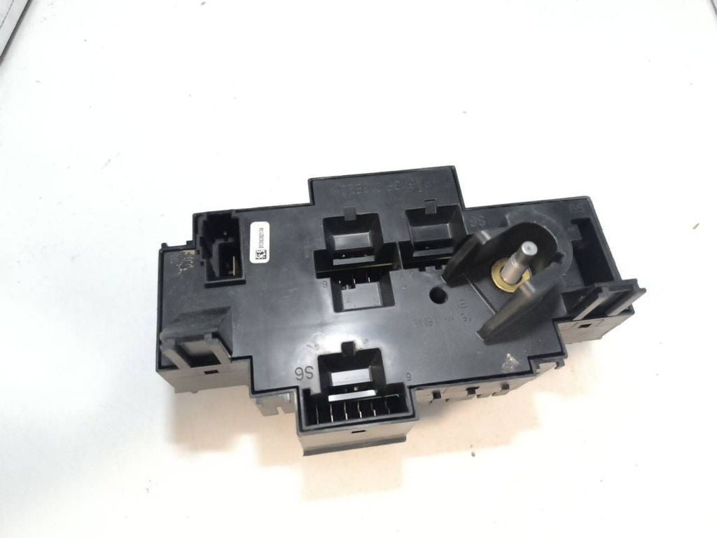 Mercedes-Benz C W205 2015 Fuse module A2229063202 
