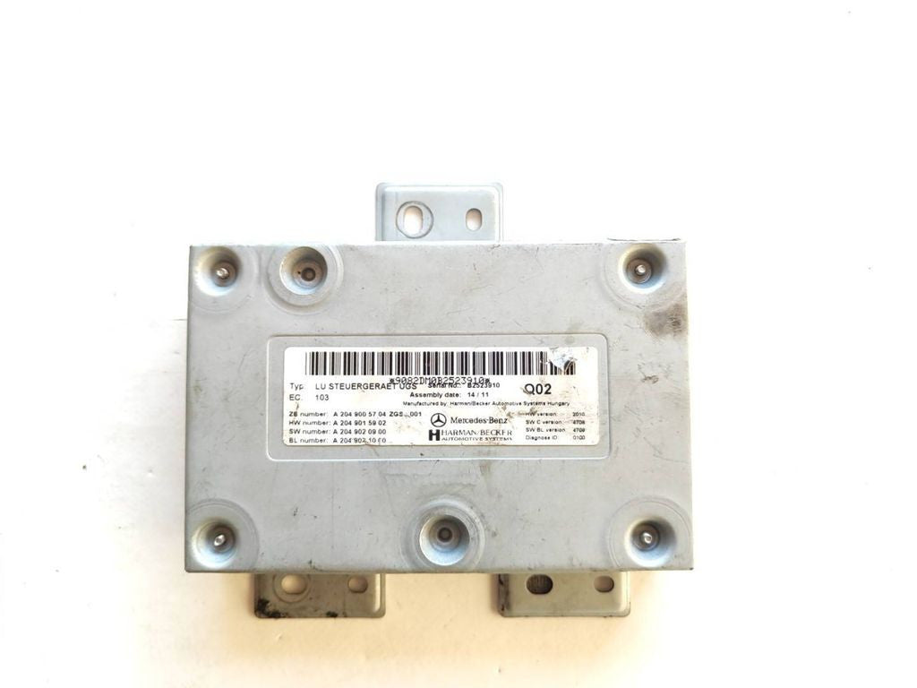 Mercedes-Benz C W204 2009 media control unit module A2049005704 