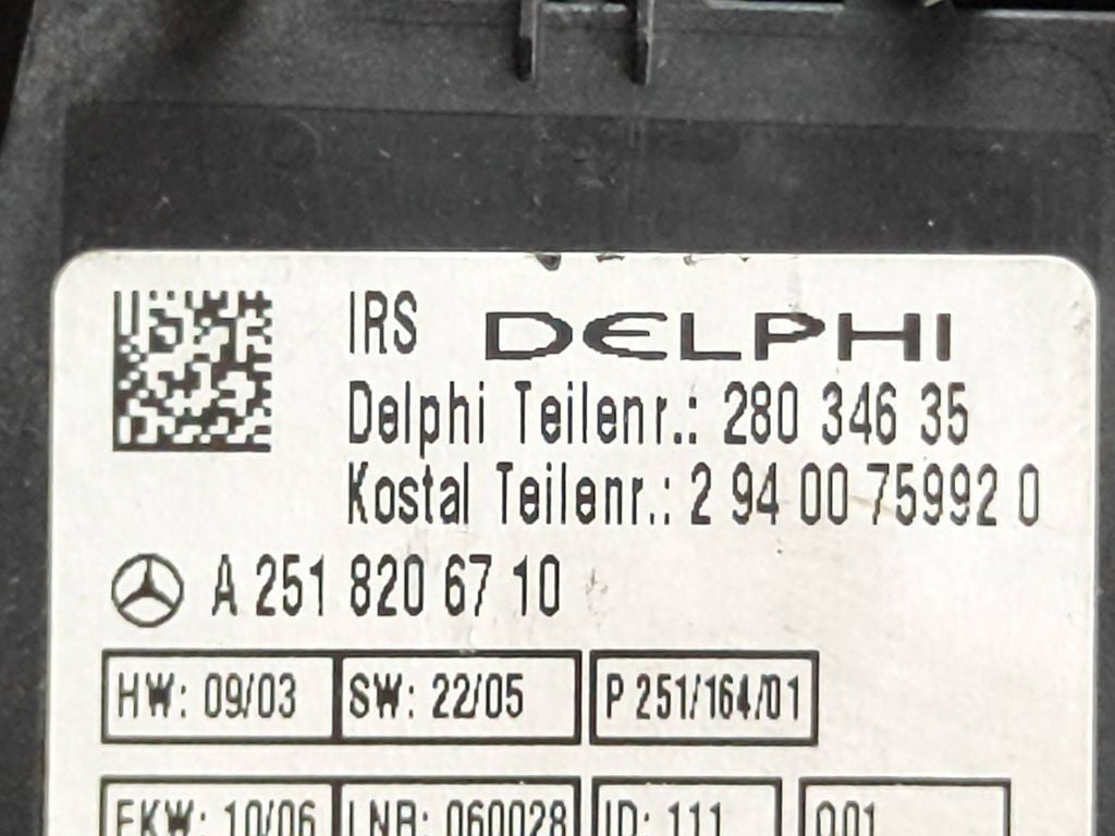 Mercedes-Benz R W251 2007 front seat light A2518206710 