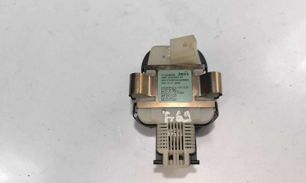 Mercedes-Benz B W246 W242 2012 Rain sensor A2469002603 