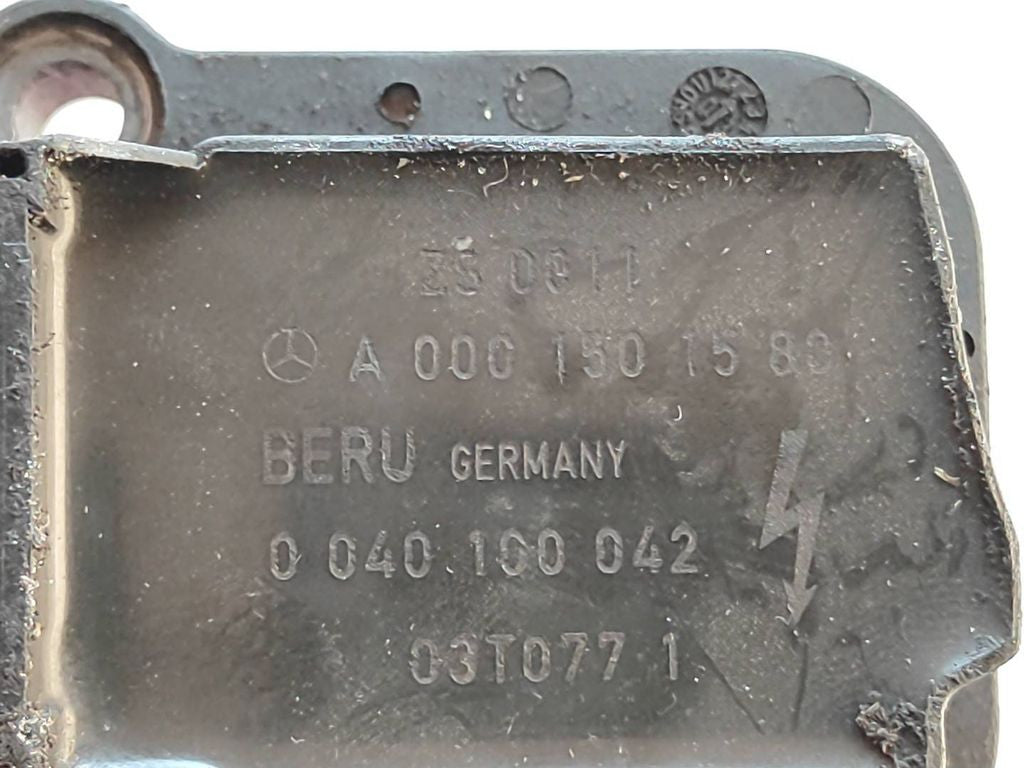 Mercedes-Benz C W203 2000 High voltage ignition coil A0001501580 