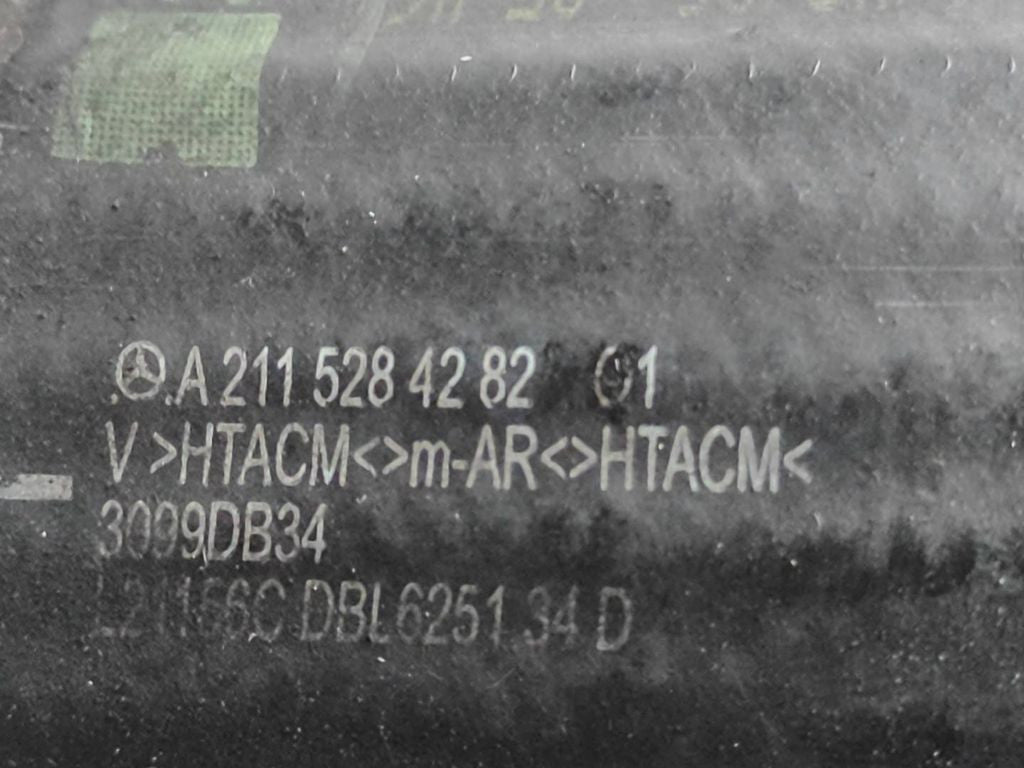 Mercedes-Benz E W211 2002 Diesel intercooler hose pipe A2115284282 