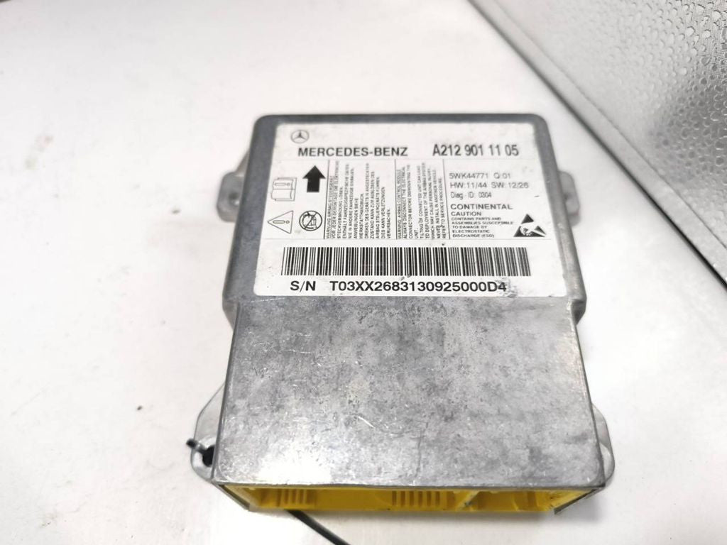 Mercedes-Benz E W212 2013 Control unit module A2129011105 