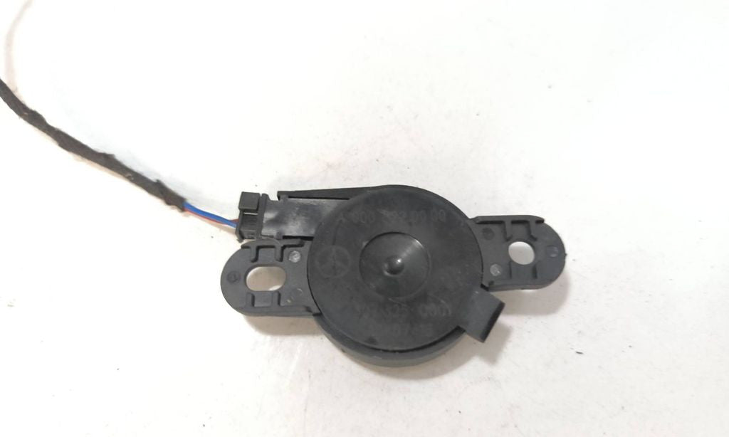 Mercedes-Benz C W205 2018 parking PDC sensor speaker A0008220000 