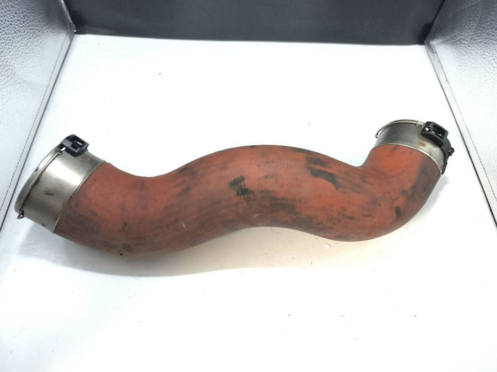 Mercedes-Benz E W212 2012 Diesel intercooler hose pipe A2125280882 