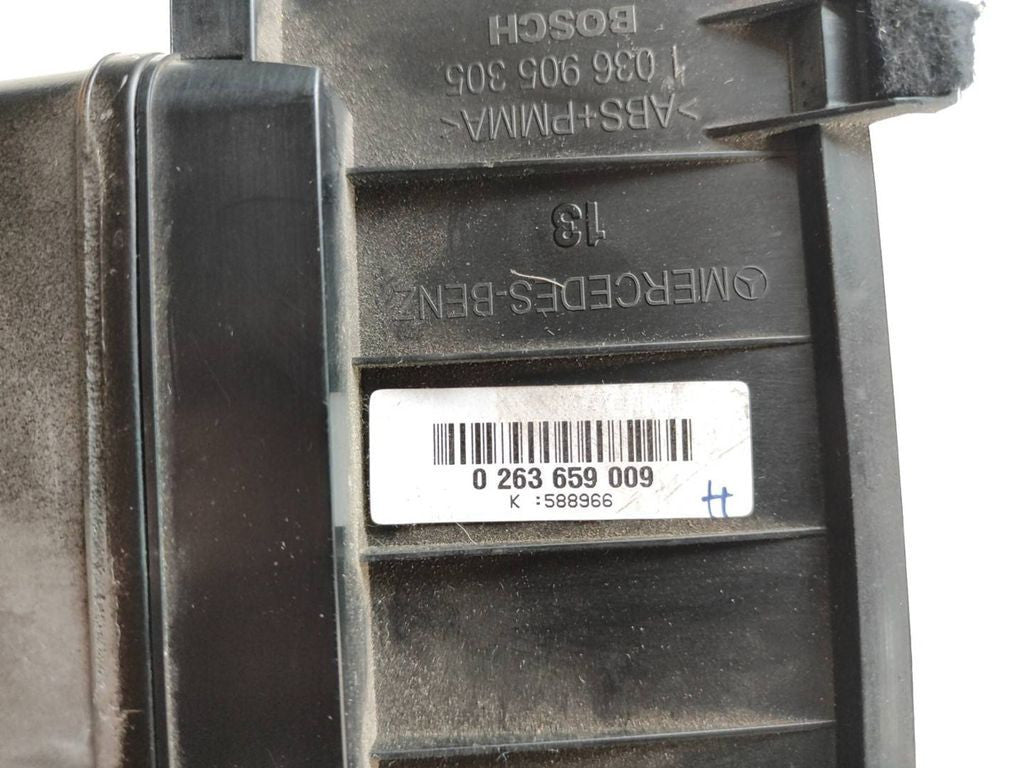 Mercedes-Benz S W221 2008 Dashboard LCD screen display 0263659009 908906980