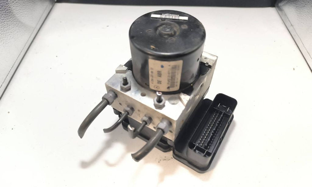 Mercedes-Benz C W204 2011 ABS Pump A2044316912 