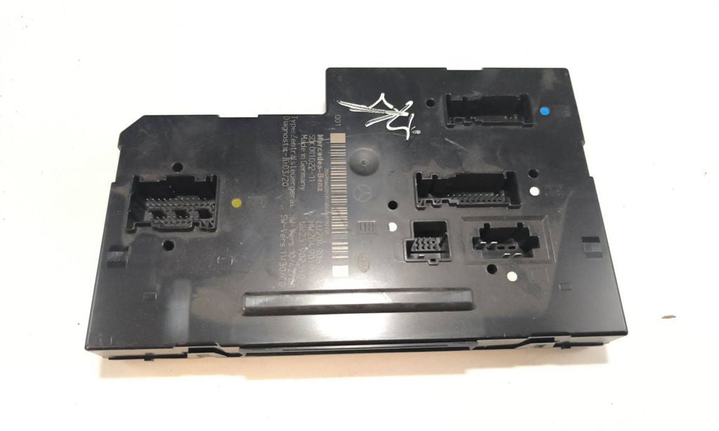 Mercedes-Benz C W204 2012 Diesel SAM control unit 2049060205 5DK01102211