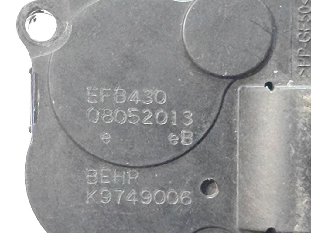 Mercedes-Benz C W204 2007 Air heater flap actuator motor K9749006 