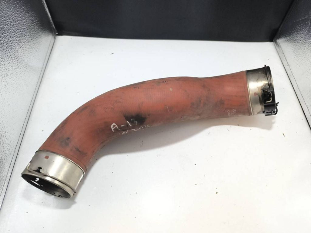 Mercedes-Benz E W212 2013 Diesel Engine intercooler hose pipe A2125280882 