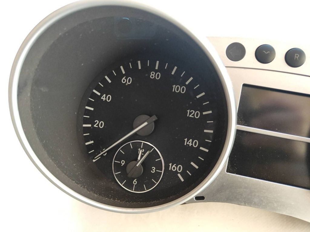 Mercedes-Benz R W251 2007 speedometer instrument cluster A2514405311